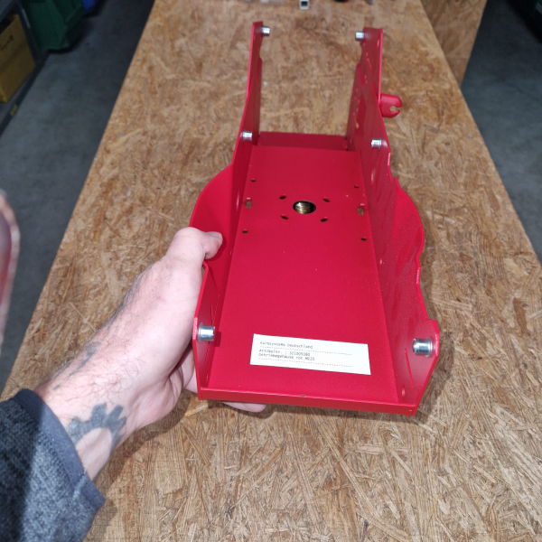 Getriebegeh?use rot M220